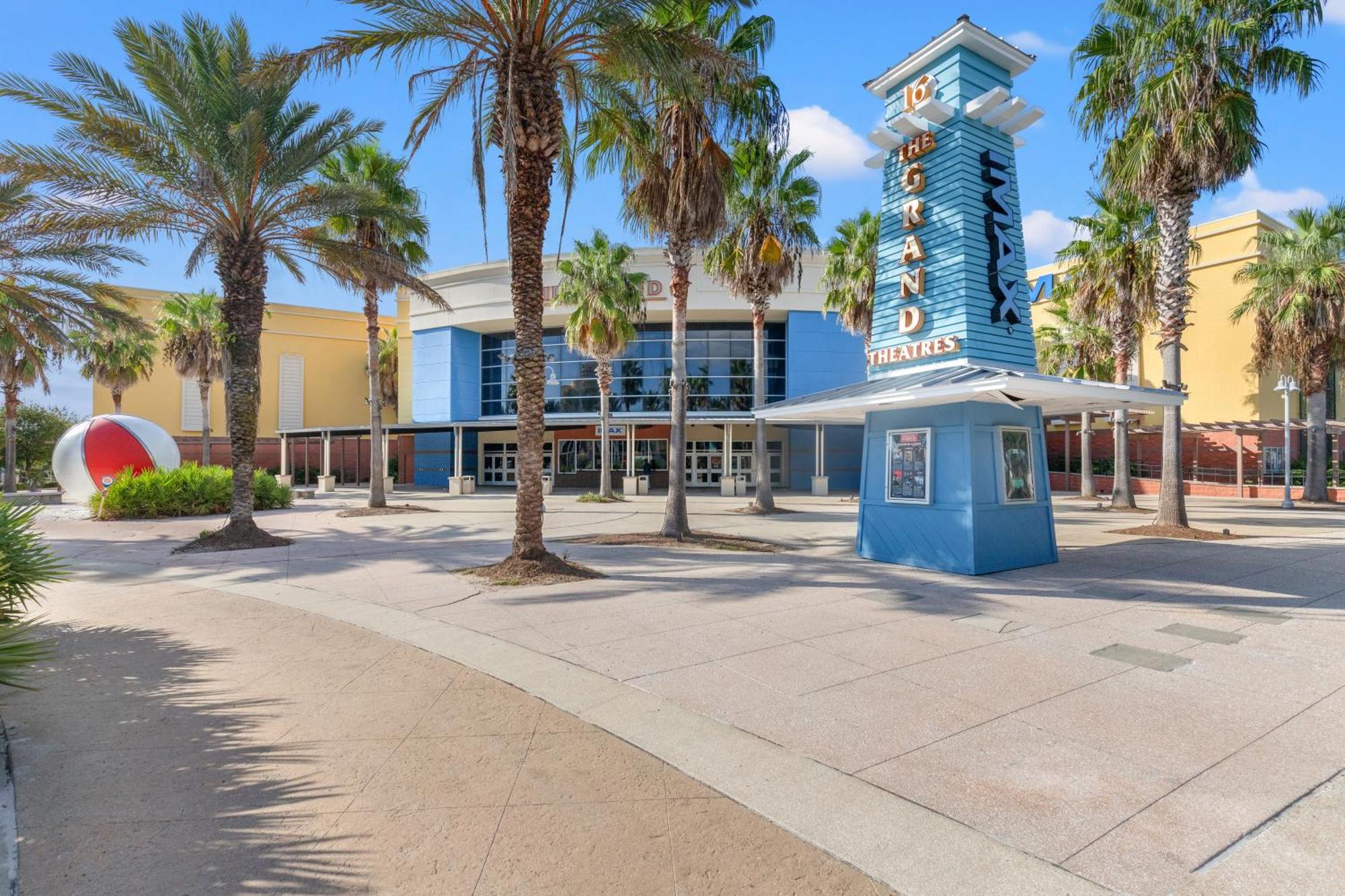 Luxury Gulf Front Property! Directly On The Beach! Sleeps 15! Panama City Beach Exterior photo