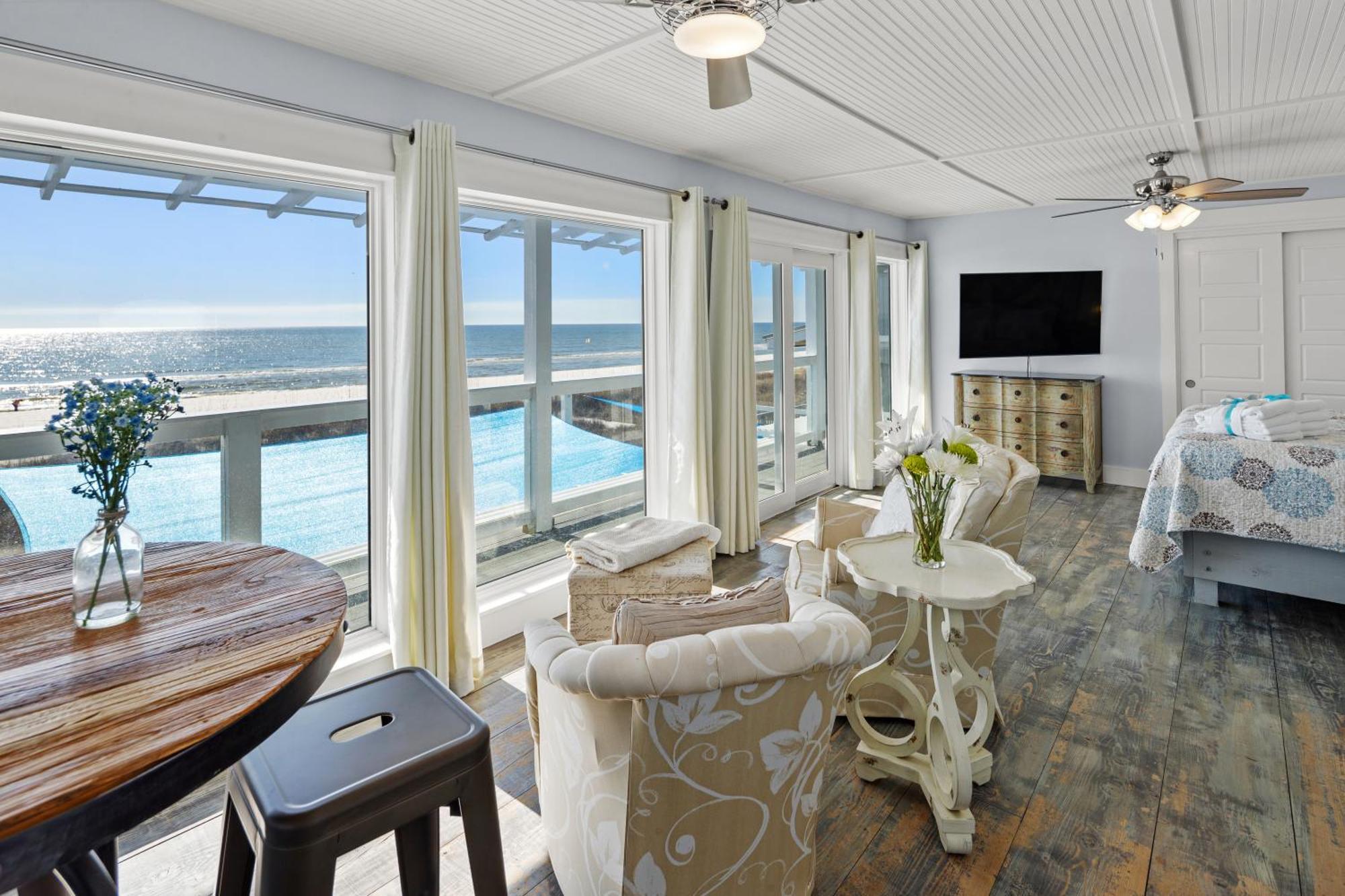 Luxury Gulf Front Property! Directly On The Beach! Sleeps 15! Panama City Beach Exterior photo