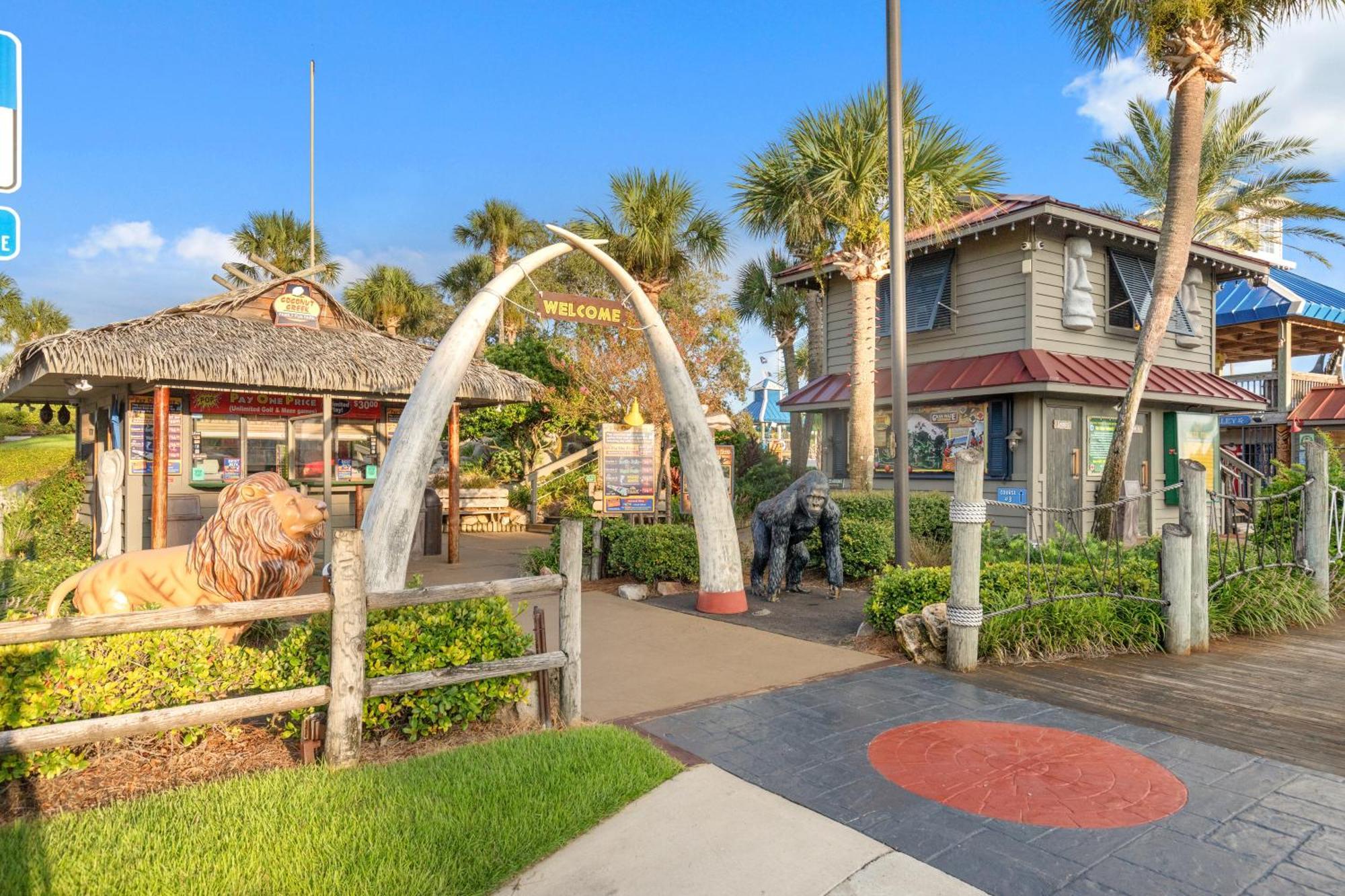 Luxury Gulf Front Property! Directly On The Beach! Sleeps 15! Panama City Beach Exterior photo